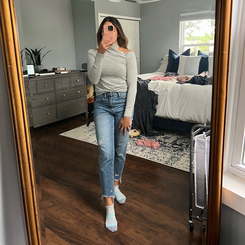 Grey Long Sleeve - Picture 6 of 8
